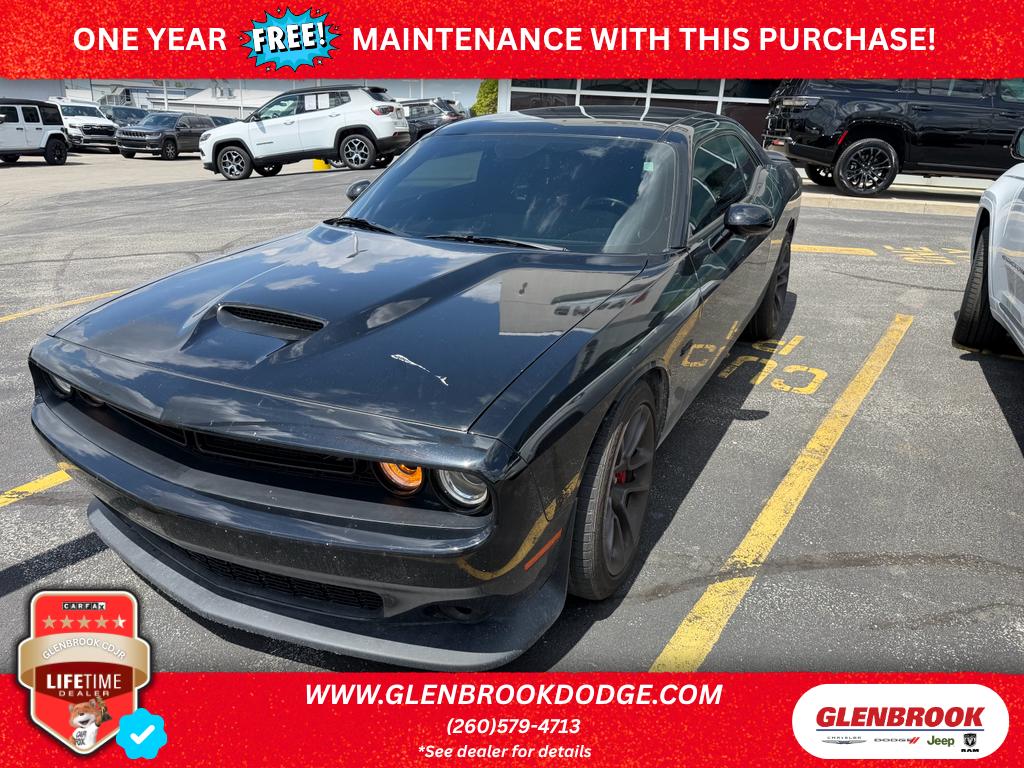 2023 Dodge Challenger R/T's photo