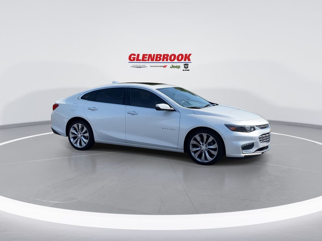 2016 Chevrolet Malibu Premier photo 2