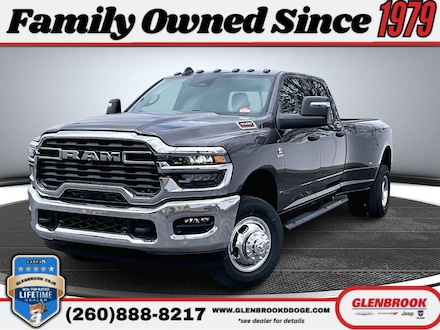 2026 Ram 3500 TRADESMAN CREW CAB 4X4 8' BOX Pickup