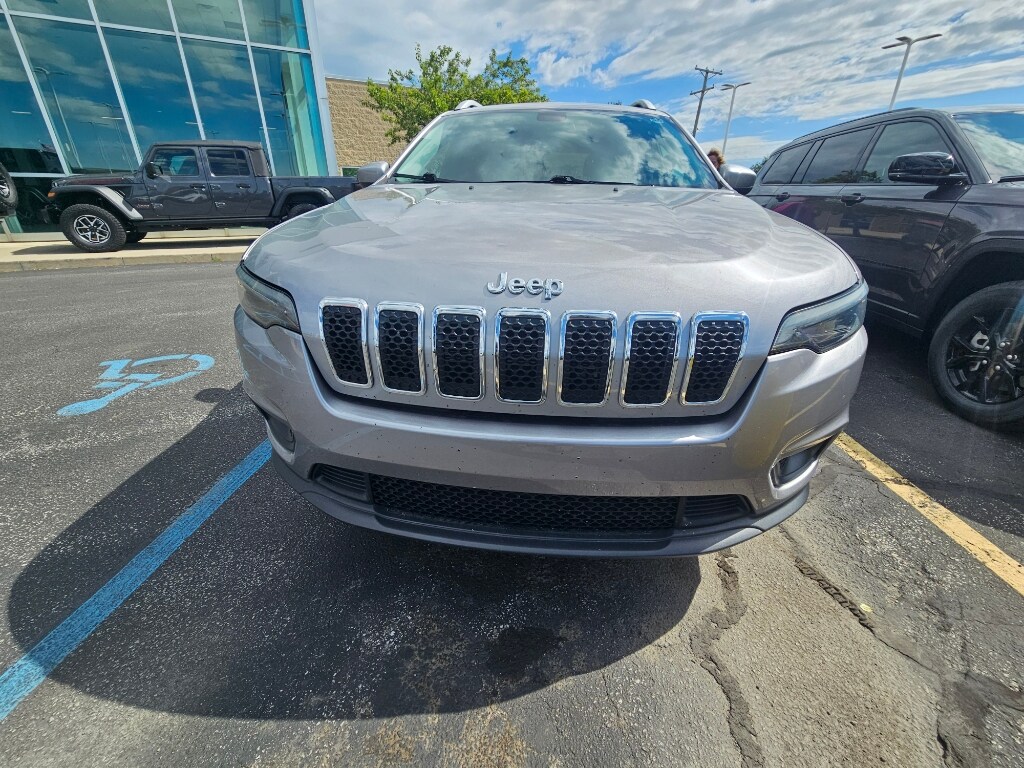 Used 2019 Jeep Cherokee Latitude Sport Utility