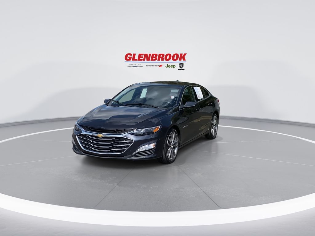 2022 Chevrolet Malibu 1LT photo 2