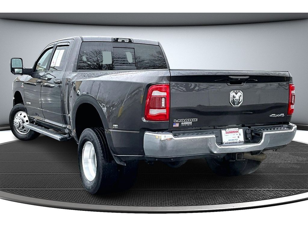 2024 Ram 3500 Laramie photo 2