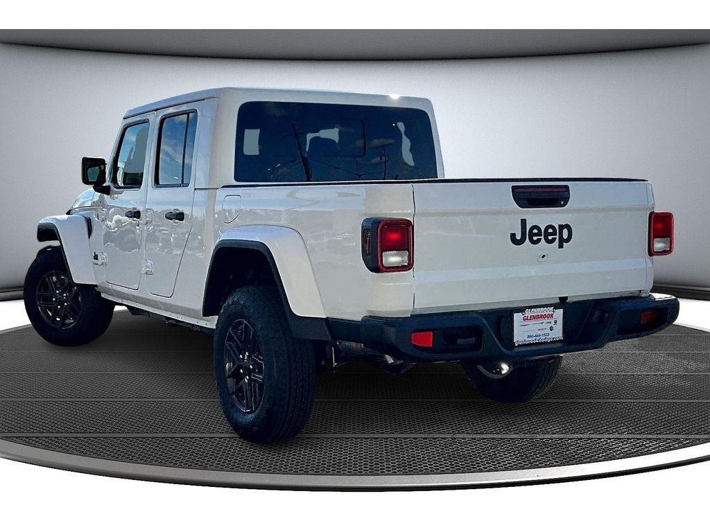 New 2026 Jeep Gladiator Sport S Pickup