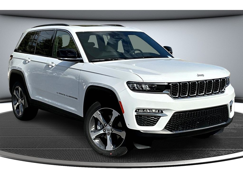 New 2025 Jeep Grand Cherokee Limited Sport Utility