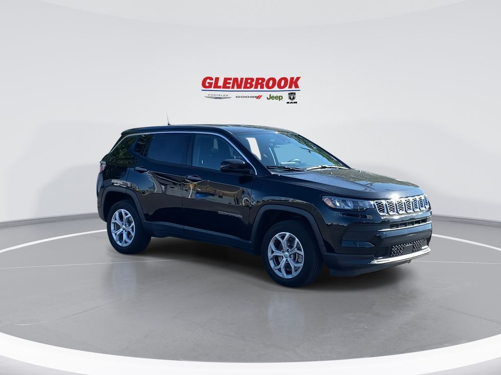 2024 Jeep Compass Sport photo 2