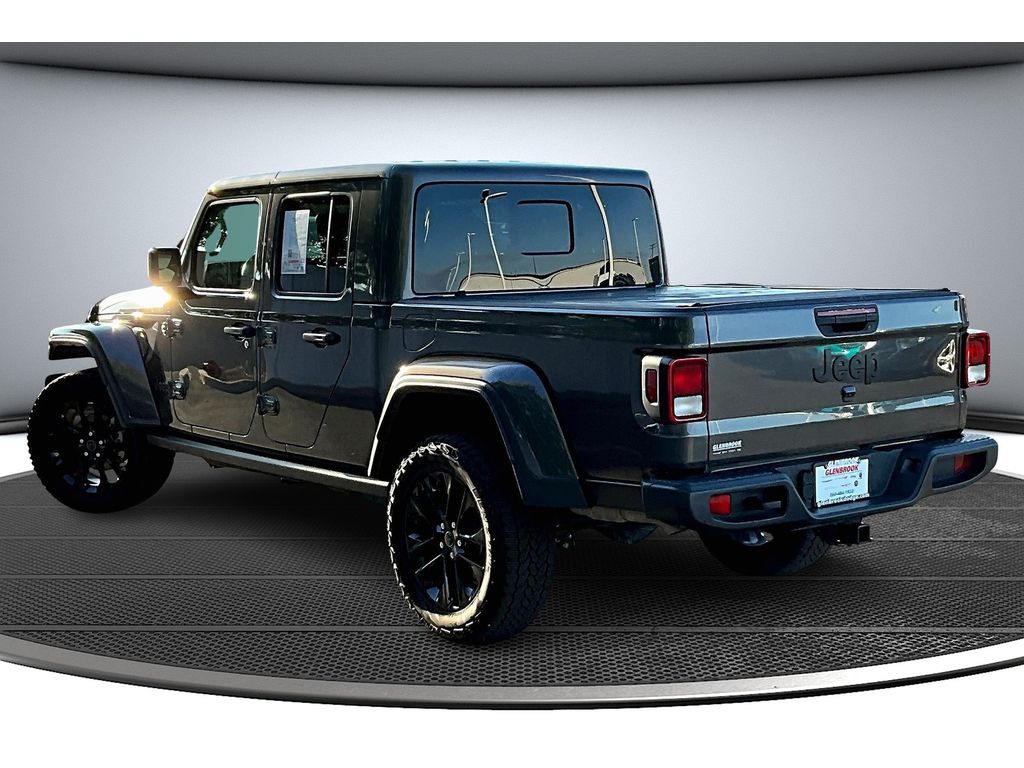 2024 Jeep Gladiator Sport photo 2
