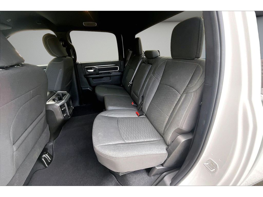 2025 RAM 2500 Big Horn - Photo 11