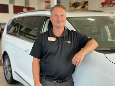 Staff member Ken Starnes from ID_ac476a65c79f