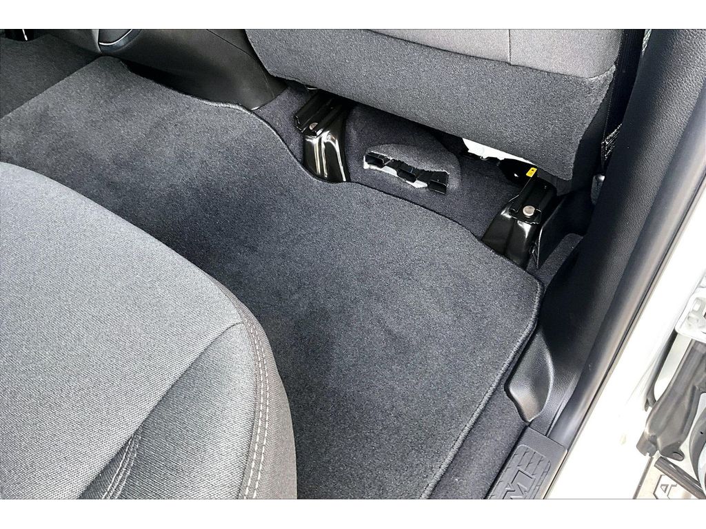 2025 RAM 2500 Big Horn - Photo 46