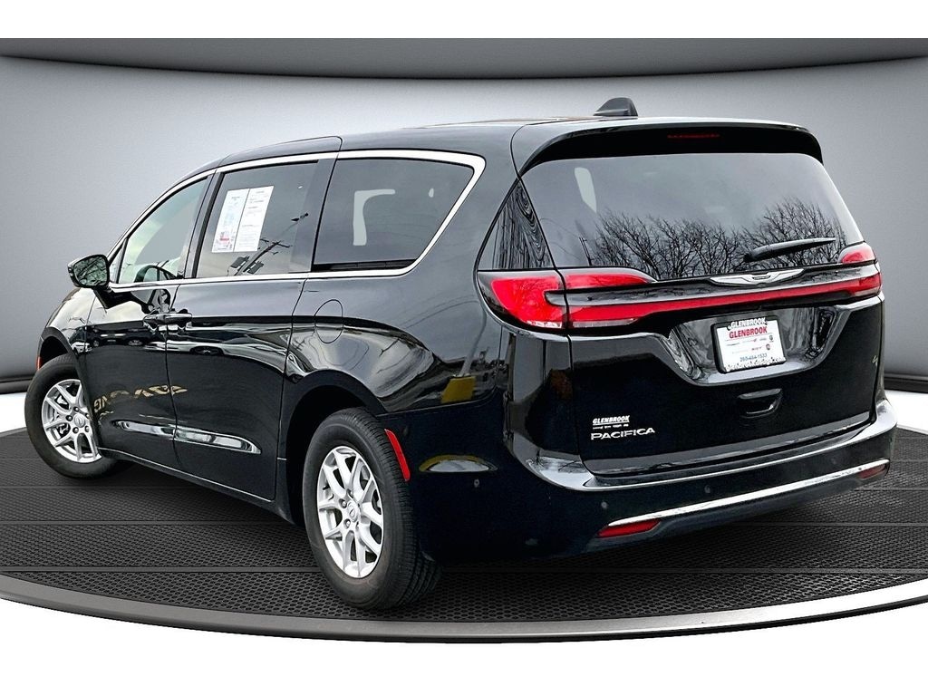 Certified 2025 Chrysler Pacifica Select Passenger Van