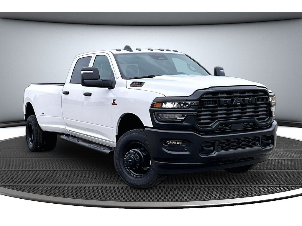 New 2026 Ram 3500 TRADESMAN CREW CAB 4X4 8' BOX Pickup