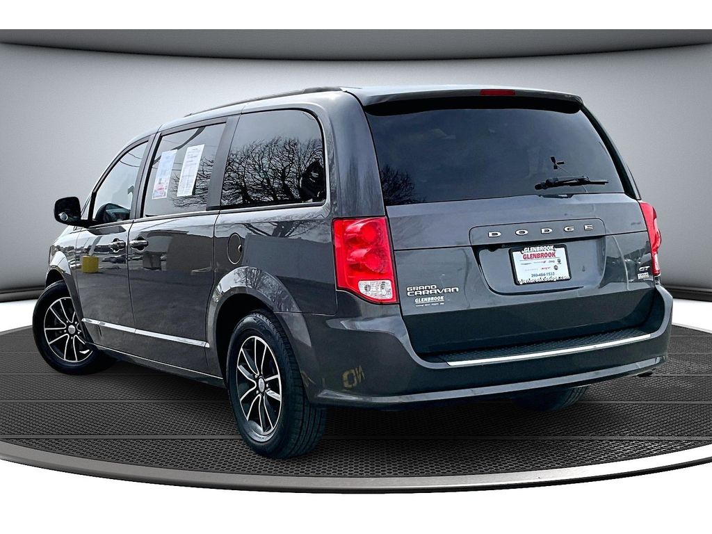 Used 2018 Dodge Grand Caravan GT with VIN 2C4RDGEG3JR300987 for sale in Fort Wayne, IN