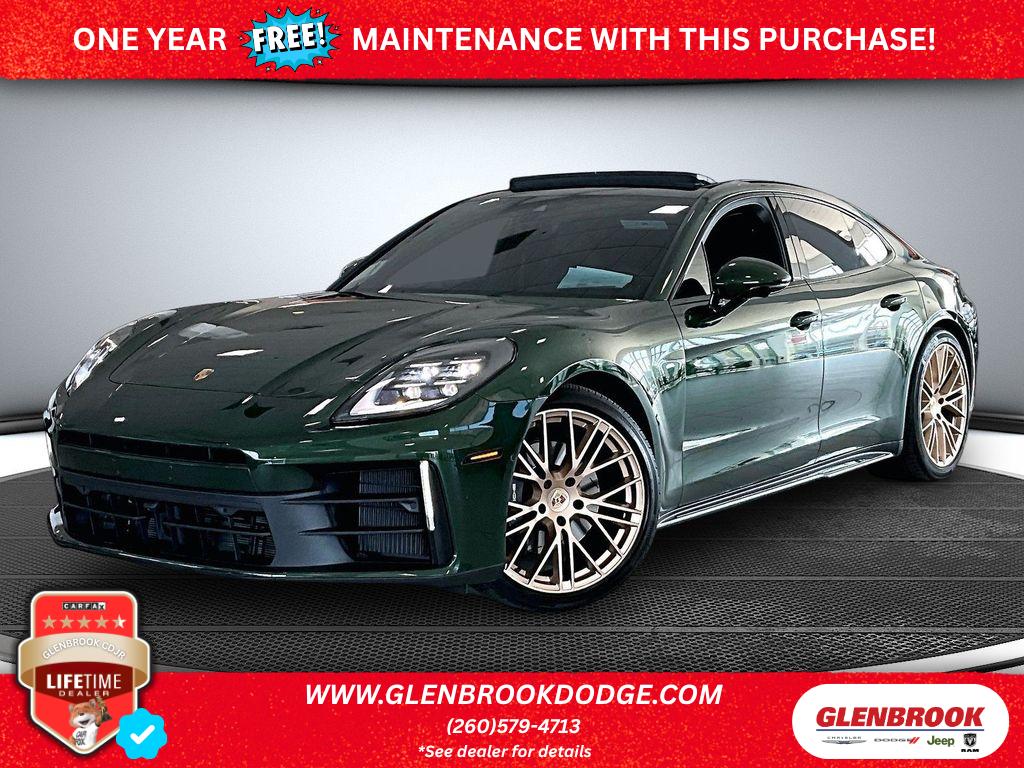 2024 Porsche Panamera 4's photo