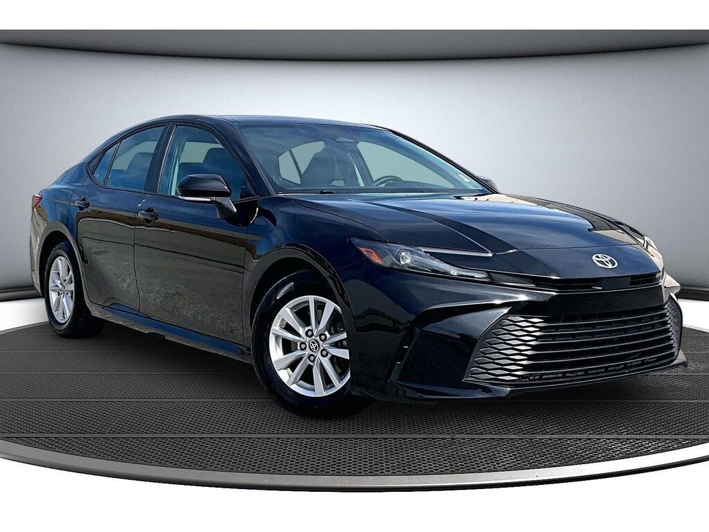 Used 2025 Toyota Camry Hybrid LE Sedan