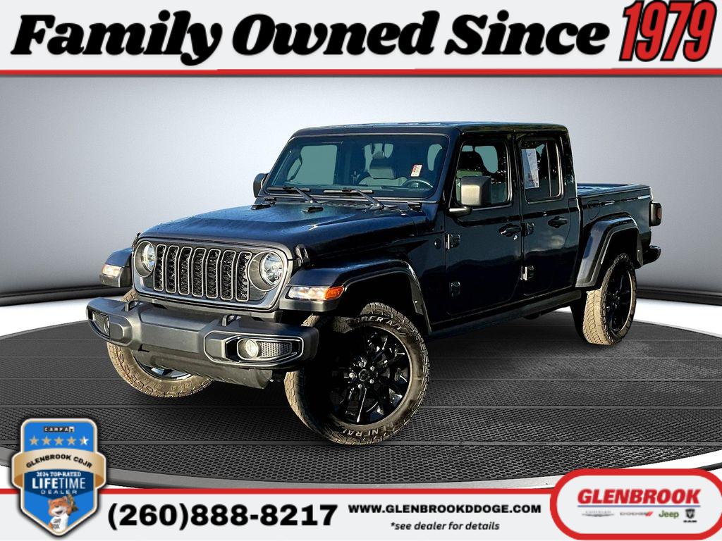 2024 Jeep Gladiator Nighthawk's photo