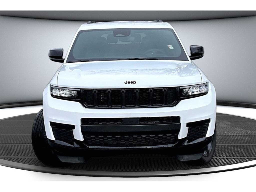 Used 2024 Jeep Grand Cherokee L Altitude Sport Utility