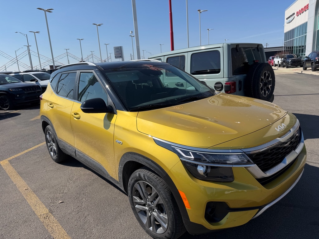 Used 2023 Kia Seltos S Sport Utility