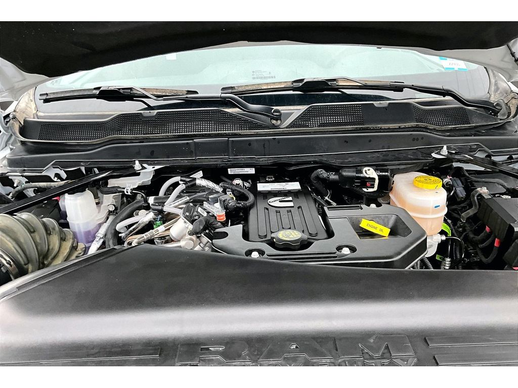 2025 RAM 2500 Tradesman - Photo 14