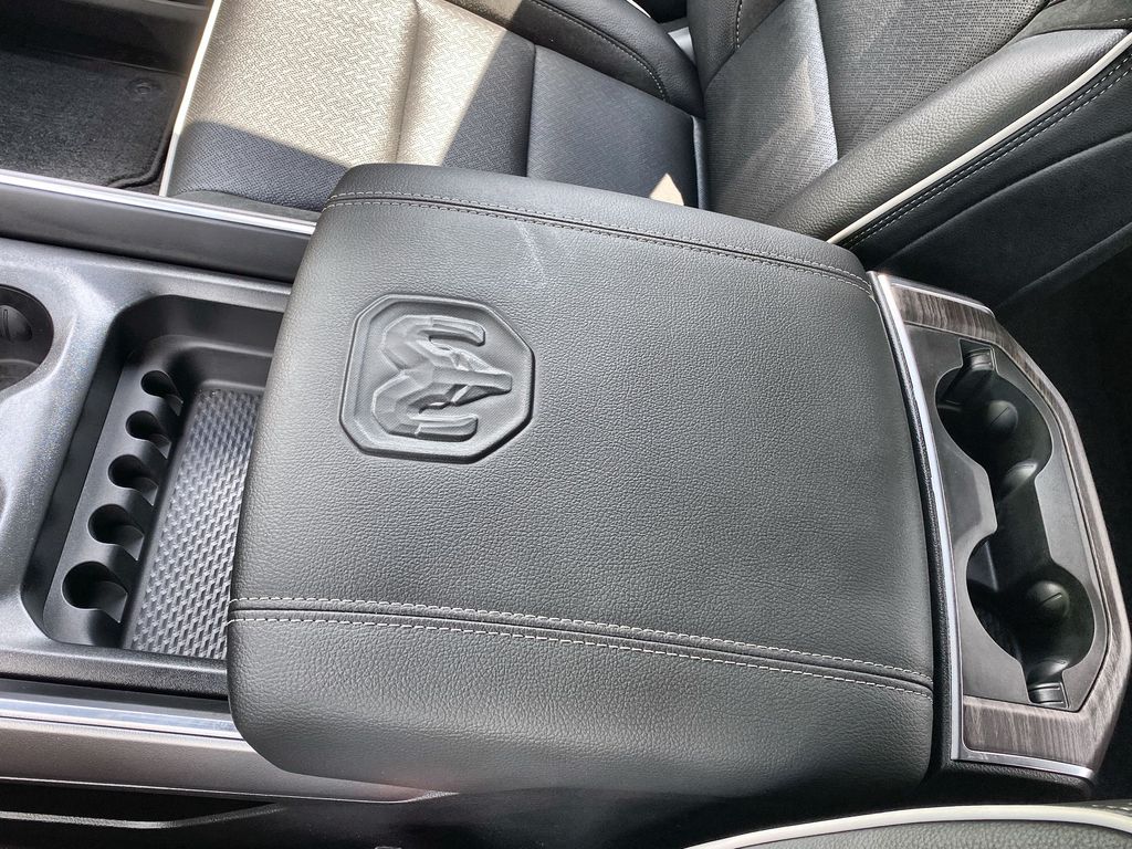 2026 RAM 1500 Laramie - Photo 22