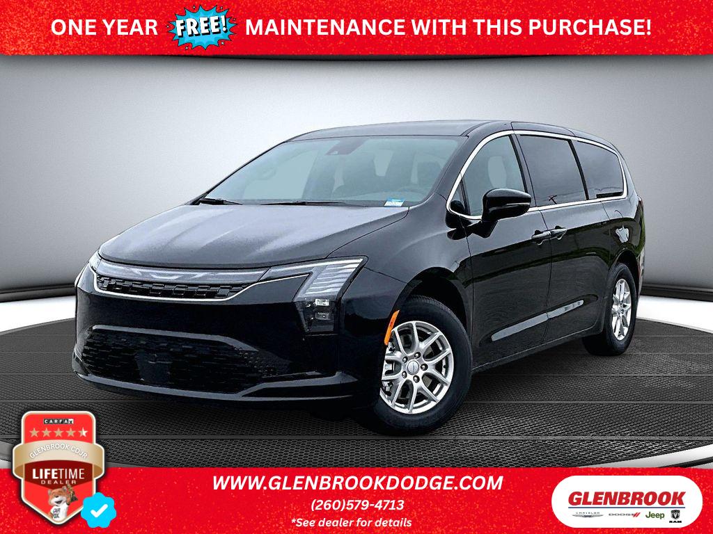 2027 Chrysler Pacifica Select's photo