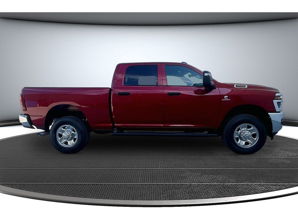 2025 RAM 2500 Tradesman - Photo 17