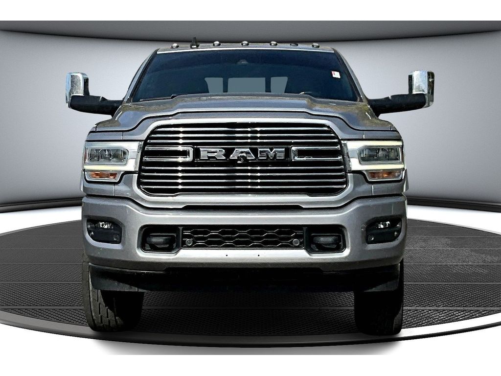 2019 Ram 2500 Laramie photo 3