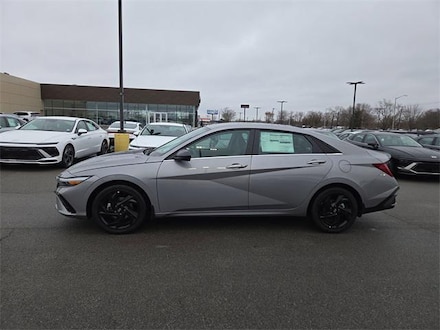 2026 Hyundai Elantra SEL Sport Premium Sedan