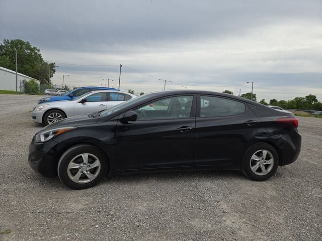 2015 Hyundai Elantra 1.8 SE A/T's photo