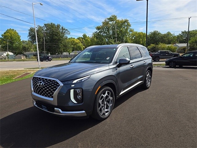 Used 2022 Hyundai Palisade Calligraphy with VIN KM8R74HE1NU347004 for sale in Fort Wayne, IN