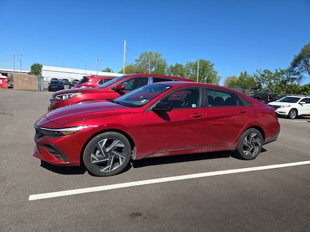 2025 Hyundai Elantra SEL Sport Sedan