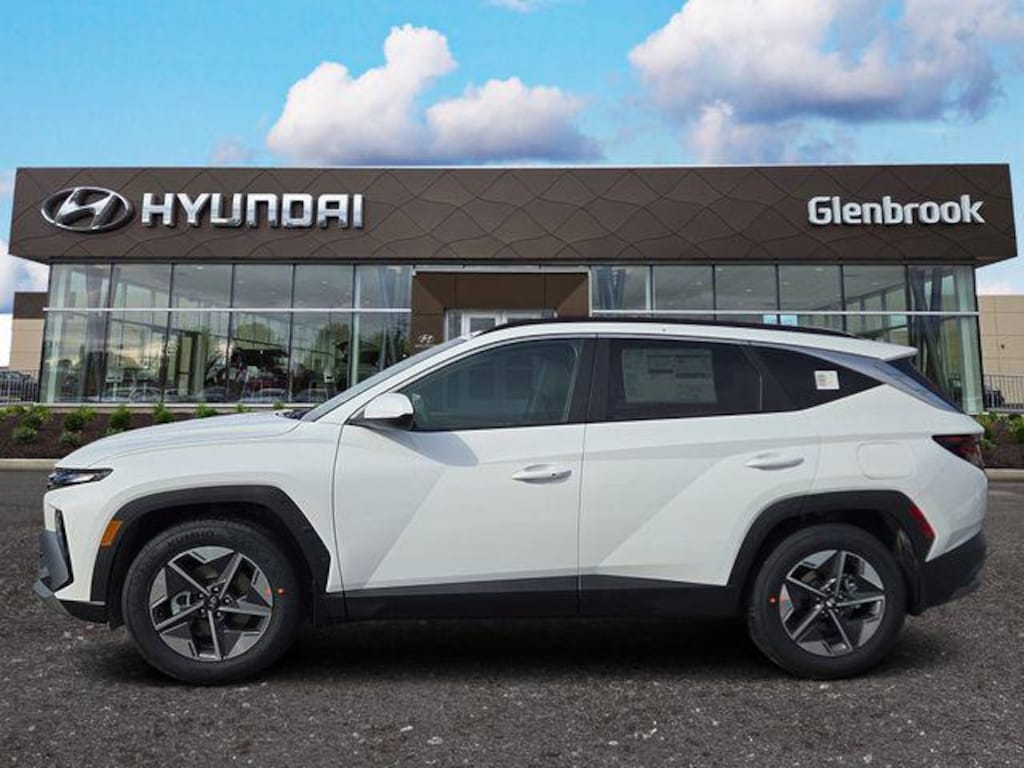 New 2026 Hyundai Tucson SEL FWD SUV