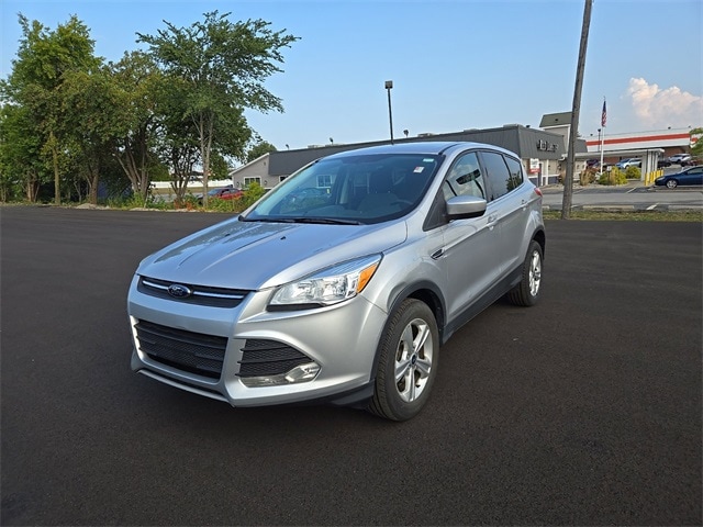 Used 2013 Ford Escape SE with VIN 1FMCU9GXXDUC22404 for sale in Fort Wayne, IN