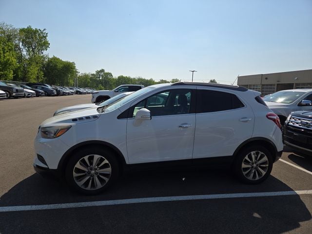2017 Buick Encore Preferred's photo