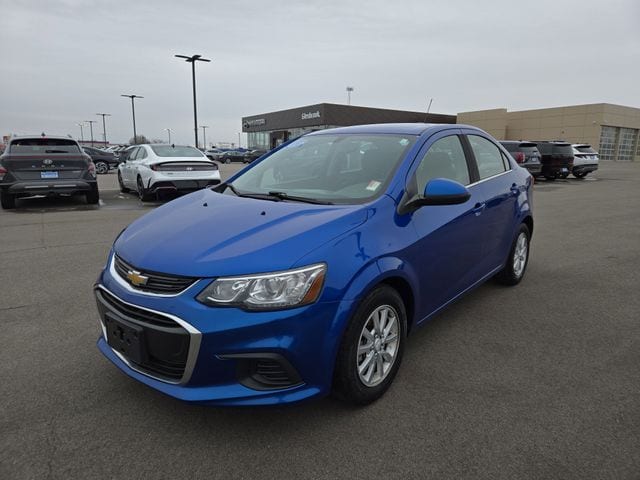 Used 2018 Chevrolet Sonic LT with VIN 1G1JD5SH8J4109818 for sale in Fort Wayne, IN