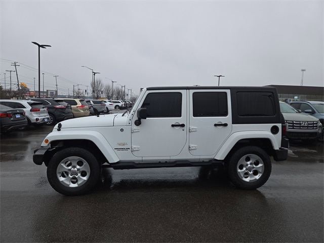 2014 Jeep Wrangler Unlimited Sahara's photo