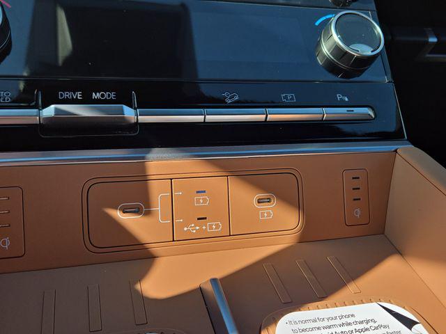 2026 Hyundai Santa Fe Calligraphy - Photo 16