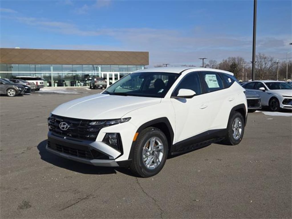 New 2026 Hyundai Tucson SE FWD SUV