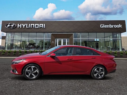 2023 Hyundai Elantra Limited Sedan