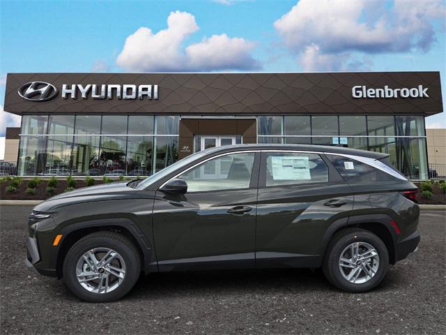 2026 Hyundai Tucson SE's photo