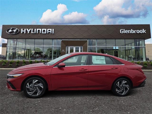 2025 Hyundai Elantra Sedan 