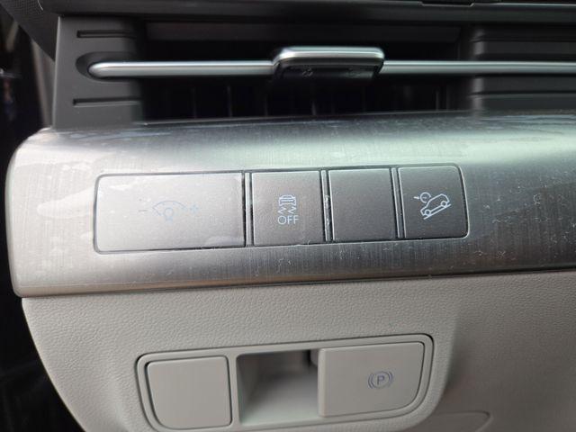 2025 Hyundai Kona SEL Convenience - Photo 22