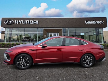 2025 Hyundai Sonata SEL Sedan
