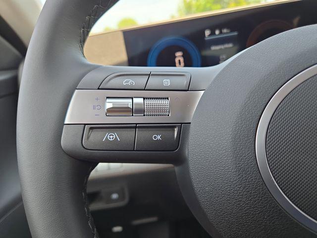 2025 Hyundai Kona SEL - Photo 20