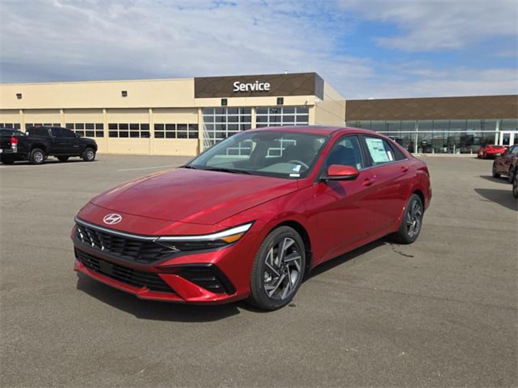 New 2025 Hyundai Elantra SEL Convenience Sedan