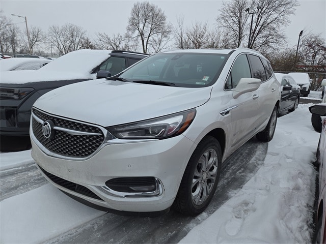 2021 Buick Enclave Avenir's photo