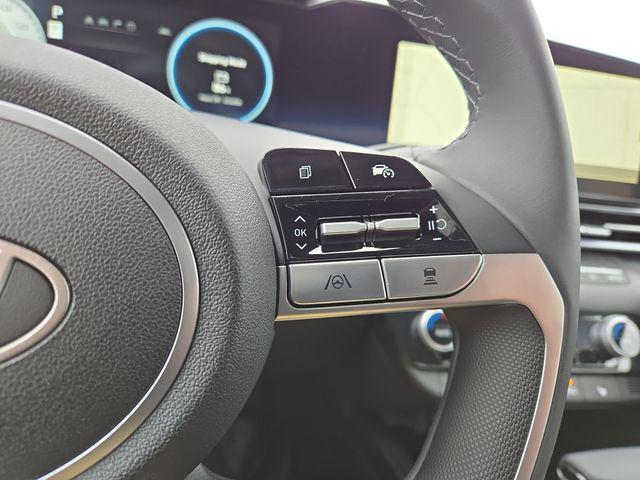 2025 Hyundai Elantra SEL - Photo 20
