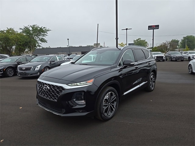 Used 2020 Hyundai Santa Fe SEL with VIN 5NMS33AA1LH302443 for sale in Fort Wayne, IN