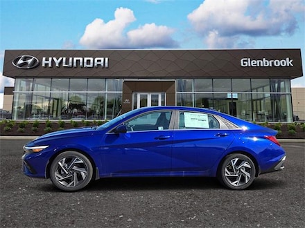 2025 Hyundai Elantra SEL Convenience Sedan