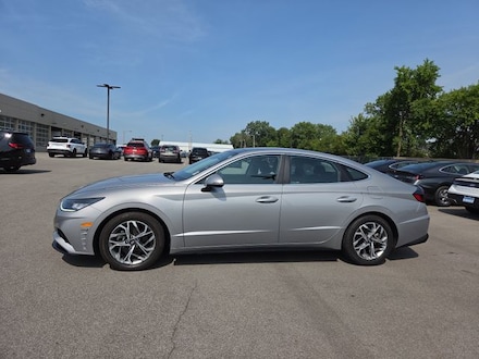 2023 Hyundai Sonata SEL Sedan