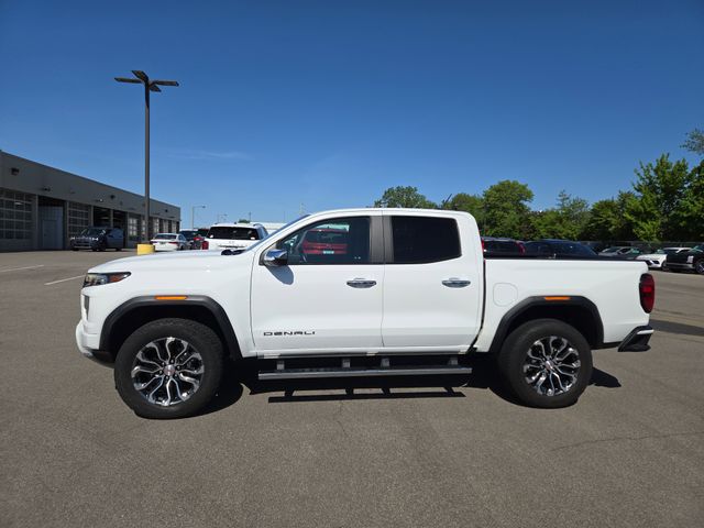 2023 GMC Canyon 4WD Denali Crew Cab Short Box's photo